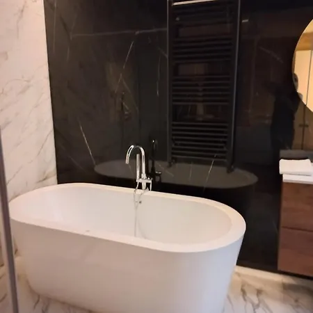 Apartment Mbe Molto Bene Etxea Centro Ciudad